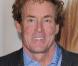 John C. McGinley, alias Dr Cox, prépare une escroquerie avec Dustin Hoffman !