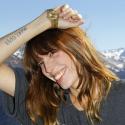 Lou Doillon affiche son amour pour son fils au sommet des montagnes !