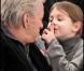 Michael Douglas : Guéri et très en forme avec son adorable fille !