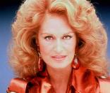 Dalida sera incarnée par la ravissante Nadia Farès dans le biopic de la chanteuse qui se tournera en 2012.