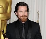 Christian Bale, Oscar du meilleur second rôle pour Fighter, lors de la cérémonie des Oscars le 27 février 2011 à Los Angeles