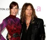 Erin Brady et Steven Tyler à la 19ème édition de la Elton John AIDS Foundation organisé à Los Angeles, le 27 février 2011.
