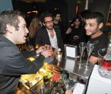 Adel Bencherif lors de la soirée organisée afin de célébrer le succès de la websérie Buzz moi ainsi que la sortie du single de Koxie Le Prince Charmant et enfin son anniversaire le 26 février 2011 au Café Baci à Paris