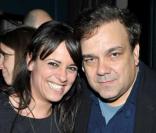 Koxie et Didier Bourdon lors de la soirée organisée afin de célébrer le succès de la websérie Buzz moi ainsi que la sortie du single de Koxie Le Prince Charmant et enfin son anniversaire le 26 février 2011 au Café Baci à Paris