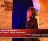 Jean-Louis Aubert interprète  Demain sera parfait , lors de la seconde moitié des Victoires de la Musique 2011, mardi 1er mars sur France 2.