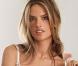 Alessandra Ambrosio pour Victoria's Secret.