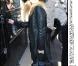 Kate Moss le 6 mars à Paris en route pour une séance photos.