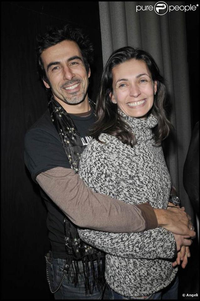 Adeline Blondieau et son fiancé Laurent à la présentation de la pièce  Madame Butterlight  au théâtre de la Gaîté Montparnasse. 28/01/09