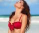 Isabeli Fontana revient avec encore plus de petits dessous sexy...