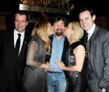 James Purefoy, Sienna Miller, Sheridan Smith, Harry Hadden et le réalisateur Trevor Nunn lors de la soirée après la présentation en avant-première de Flare Path à Londres le 10 mars 2011