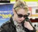 La ravissante Emma Roberts en séance shopping avec son boyfriend, à Los Angeles, le 19 mars 2011.