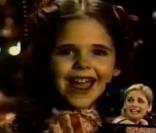 Voici une autre publicité de la très jeune Sarah Michelle Gellar pour Burger King.