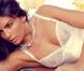Alyssa Miller présente la nouvelle collection de lingerie Intimissimi