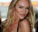 Candice Swanepoel : L'ange de Victoria's Secret affiche un corps maigrissime !