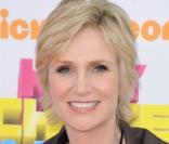 Jane Lynch lors de la grande soirée des 24e Kid's Choice Awards, organisée par la chaîne de télévision Nickélodéon dans l'enceinte du Gallen Center de Los Angeles, le 2 avril 2011.