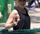Gwen Stefani a passé la journée au zoo avec sa famille (10 avril 2011 à Los Angeles)