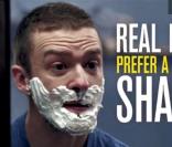 Justin Timberlake figure dans une publicité dénonçant l'esclavage sexuel des femmes, à l'initiative de Demi Moore et Ashton Kutcher.