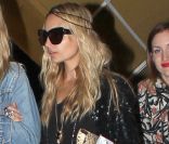 Nicole Richie très lookée avec ses lunettes de soleil à la sortie du concert de Prince à Los Angeles le 21 avril 2011 