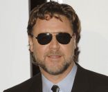 Russell Crowe va passer derrière la caméra pour réaliser <em>77</em>, d\'après James Ellroy.