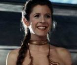 Princesse Leïa (Carrie Fischer) et le mythe du bikini doré. C\'est dans <em>Star Wars : L\'Empire contre-attaque</em>, et ça ne prend pas une ride, trente ans plus tard !<br />