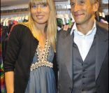 Nagui et sa femme Mélanie Page lors de la soirée d'ouverture de la boutique Lacoste 95 avenue des Champs Elysées à Paris, le 28 avril 2011