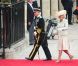 Les 1 900 convives invités à assister au mariage du prince William et de Catherine Middleton le 29 avril 2011 ont pris place à Westminster dans les premières heures de la matinée. Le prince Charles et Camilla Parker Bowles ont été accueillis avec ferveur. 