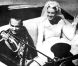 Grace Kelly et le prince Rainier de Monaco salluent les monégasques. Monaco, 18 avril 1956