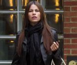  Sofia Vergara se balade dans les rues de big Apple. New York, 2 mai 2011 
