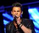 Baptiste Giabiconi interprète son single  LightYear  lors d'un showcase organisé dans le cadre du Festival annuel des jeunes créateurs de mode, à Dinard, vendredi 6 mai.  