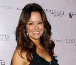 Brooke Burke pose à Las Vegas en mars 2011.