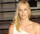 Charlize Theron en février 2011.