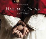 La bande-annonce de  Habemus Papam , présenté le 13 mai 2011 à Cannes, et en salles le 7 septembre 2011.