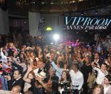 Le groupe Duran Duran se produit devant une salle endiablée, vendredi 13 mai au VIP Room de Cannes, en plein Festival international du film.