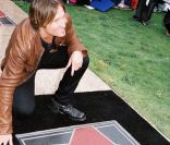  Keith Urban pose devant son étoile comme Nicole Kidman en 2003 découvrait la sienne à Hollywood. Nashville, 15 mai 2011 