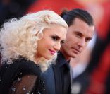 Gwen Stefani au bras de son époux Gavin Rossdale, simplement parfaits lors de la montée des marches le 16 mai 2011