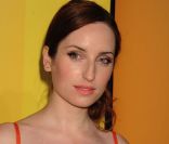Zoe Lister. Le 16 mai à l'Hotel Hilton de New York, toute la famille NBC était  réunie pour clore la saison 2011 et présenter celle de l'année  prochaine. Et quelle famille !