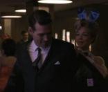 Eddie Cibrian dans les années 60 et entouré de femmes-lapines. C'est le projet de la série The Playboy club, bientôt sur NBC !