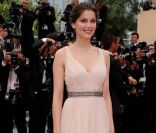 Laetitia Casta est sublime sur le tapis rouge de Cannes. 18 mai 2011<br />