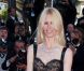 Claudia Schiffer sur le tapis rouge du 64e festival de Cannes, le 20 mai 2011. L'Allemande est bluffante de beauté et de naturel !