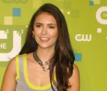 Nina Dobrev assiste à la conférence de presse de la chaîne CW, au Jazz Lincoln Center de New York, jeudi 19 mai.