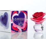 Justin Bieber sort son parfum Someday, en juin 2011.