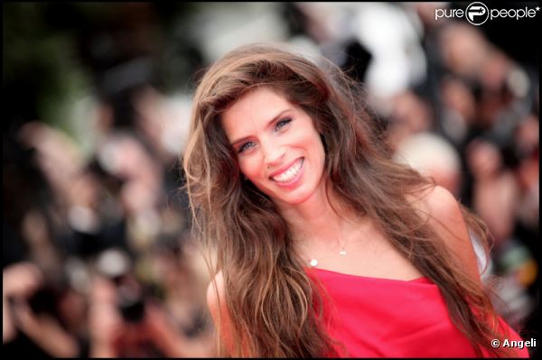 Maïwenn au festival de Cannes le 22 mai 2011