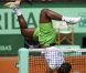 Et hop, Teddy Riner cul par dessus tête et sans kimono ! Samedi 21 mai 2011, chaude ambiance à la Porte d'Auteuil, pour l'ouverture des Internationaux de France de Roland-Garros !