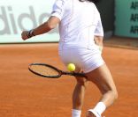  Bob Sinclar n'a pas tenu que les platines, mais aussi la raquette ! 
 Samedi 21 mai 2011, chaude ambiance à la Porte d'Auteuil, pour l'ouverture des Internationaux de France de Roland-Garros ! 