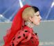 Lady Gaga inaugure la série de concert estival du  Good Morning America  sur ABC. À New York le 27 mai 2011. Les fans ont campé pendant deux jours pour avoir une chance de voir l'artiste. 