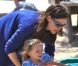 Jennifer Garner et sa fille cadette Seraphina s'amusent dans un parc de Santa Monica, le 19 mai 2011. 