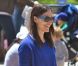 Jennifer Garner et sa fille Seraphina dans un parc de Santa Monica, le 19 mai 2011.