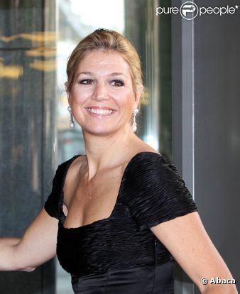 La princesse Maxima des Pays-Bas et son époux le prince héritier Willem-Alexander étaient de sortie pour un concert caritatif au profit des sinistrés du Japon, le 31 mai 2011, à Amsterdam.