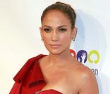 Jennifer Lopez à l'occasion du Samsung Hope for Children Gala, au Cipriani de New York, le 7 juin 2011.