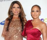 Jennifer Lopez et sa soeur Lynda Lopez à l'occasion du Samsung Hope for Children Gala, au Cipriani de New York, le 7 juin 2011.